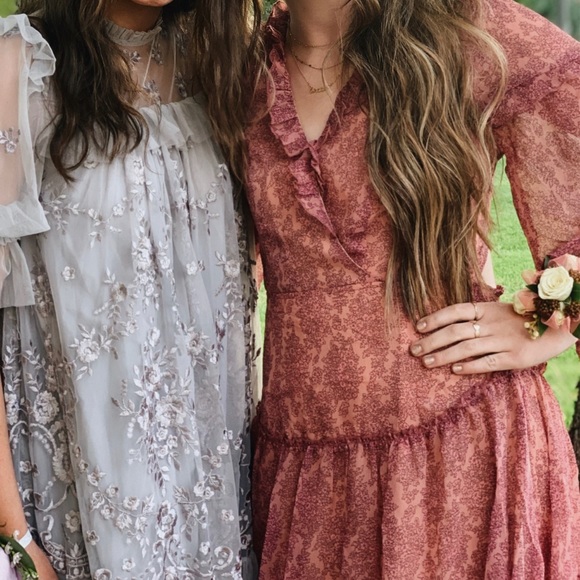 Selfie Leslie Dresses & Skirts - Selfie Leslie Dress